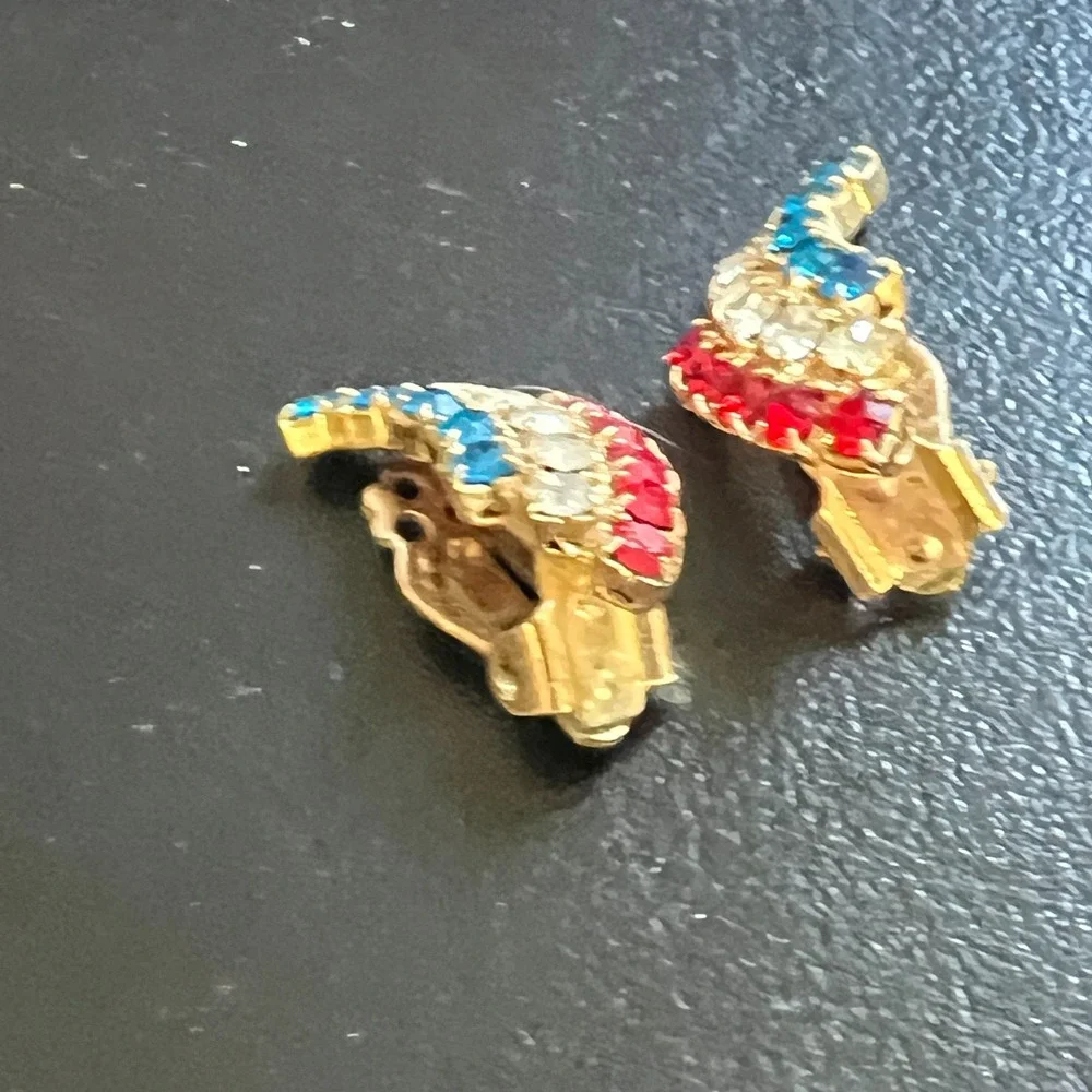 Vintage Rhinestone Clip On Earrings Red White‎ Blue Gold Tone Retro Sparkle